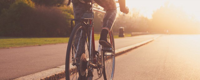 怎麼學自行車 有什麼學自行車的技巧