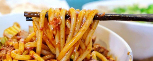 如何做炒粗粉 怎麼做炒粗粉
