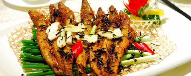 梭子魚怎麼做好吃 香烤梭子魚做法介紹