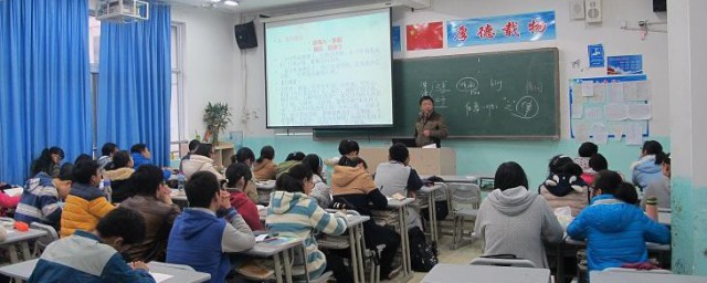 賣火柴的小女孩續寫200字 賣火柴的小女孩續寫200字范文