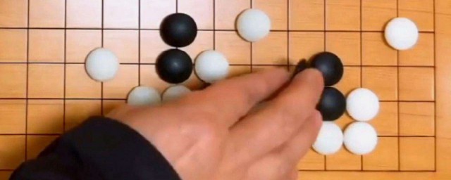 新手下圍棋的方法 初學者怎樣下圍棋?