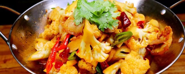 幹鍋菜花怎麼做呀 如何制作幹鍋菜花