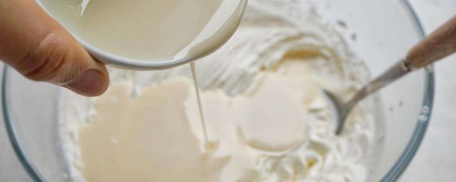 煉乳可以做什麼 煉乳可以做哪些食物