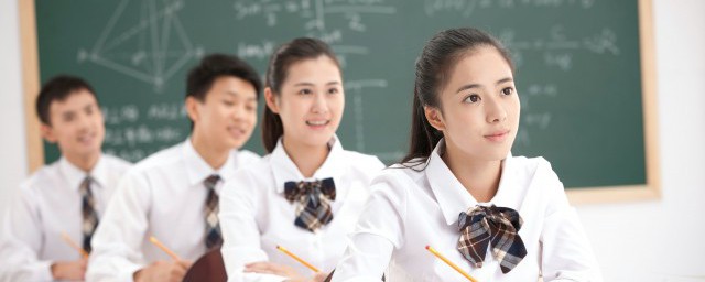 學生上課應該怎樣做 學生課堂上該怎樣做