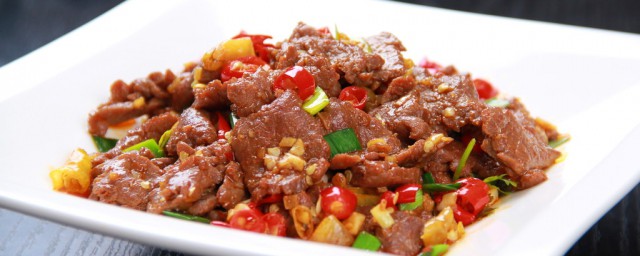 青椒牛肉怎麼炒又嫩又好吃 如何做青椒炒牛肉