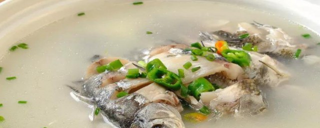 用高壓鍋如何做鯉魚湯 用高壓鍋做鯉魚湯的方法