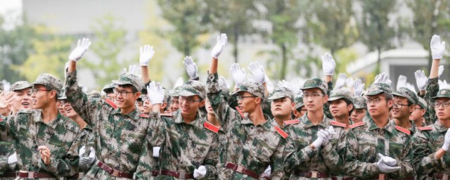 軍訓感言300字 有關軍訓的說說