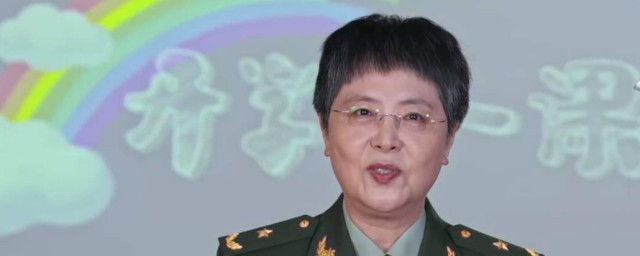 開學第一課陳薇英雄事跡 她都做瞭什麼