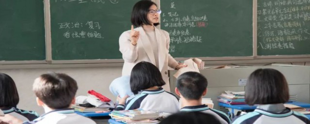 書香門第的香是指什麼香 書香門第的香是指蕓草之香