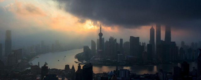 為什麼很多人在下雨天會睡得更香 雨天為什麼睡得更香