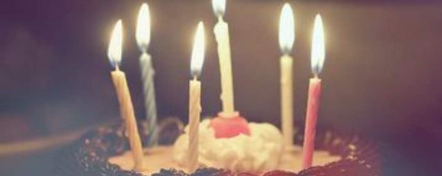 關於生日的朋友圈 需要怎麼寫文案