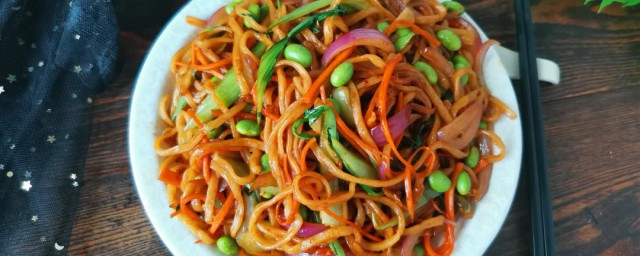 怎麼炒面條簡單又好吃 炒面的做法介紹
