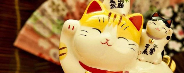 招財貓舉左手什麼意思 招財貓舉右手什麼意思
