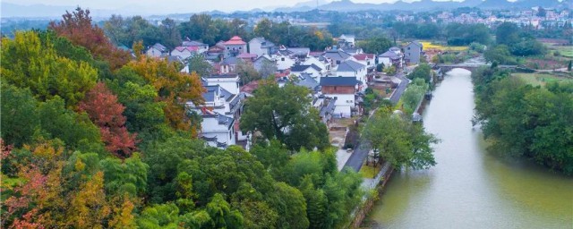 久雨初晴打一城市名字 該城市簡介