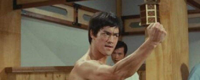 李小龍是怎麼死的 李小龍死因真相