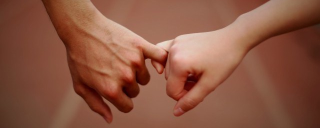 戀愛四月的說說 關於戀愛的說說