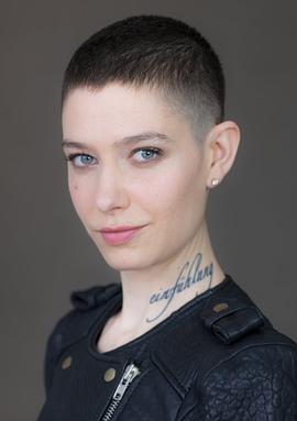 艾莎·凱特·狄龍 Asia Kate Dillon 