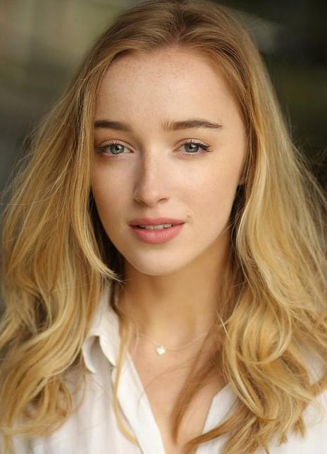 菲比·黛內芙 Phoebe Dynevor Phoebe Harriet Dynevor