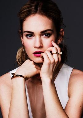 莉莉·詹姆斯 Lily James Lily Chloe Ninette Thomson