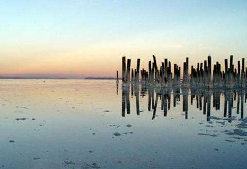 爾米亞湖 Lake Urmia 