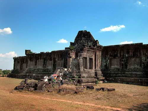 占巴塞文化景觀內的瓦普廟和相關古民居 Vat Phou and Associated Ancient Settlements within the Champasak Cultural Landscape 