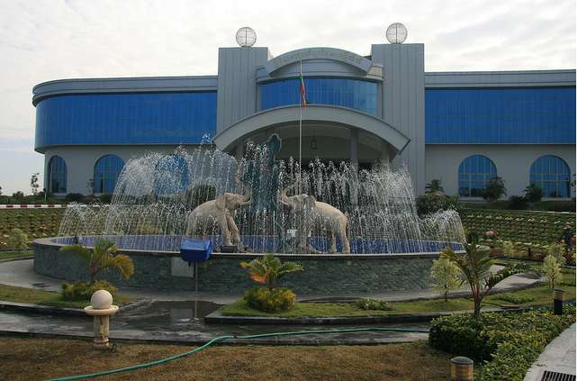 緬甸珍寶博物館 Myanmar Gems Museum 