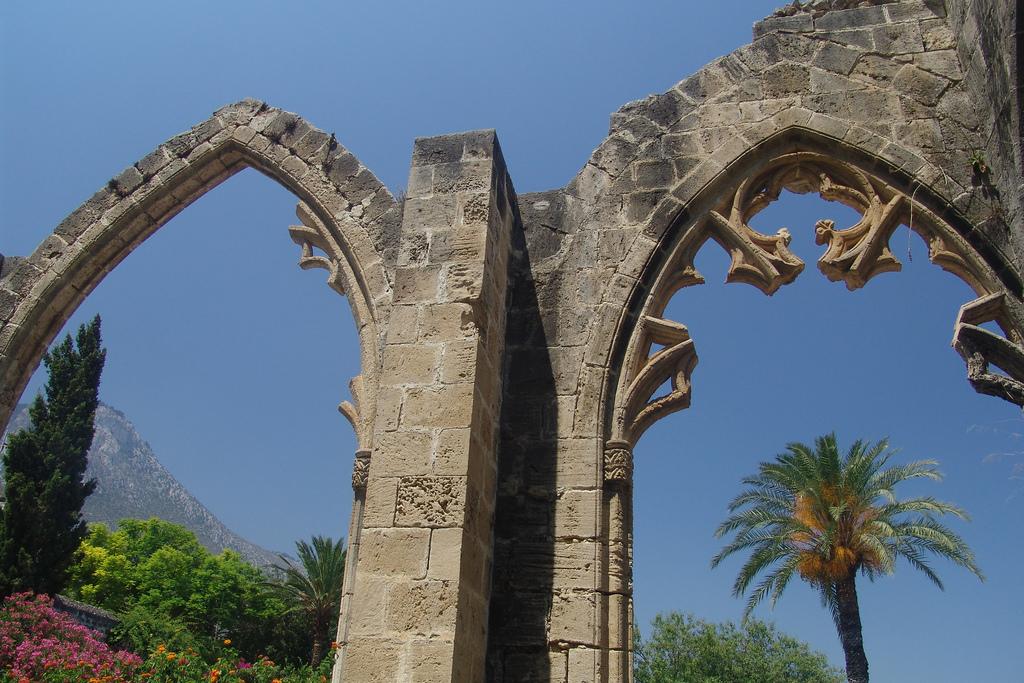 貝拉佩斯修道院 Bellapais Monastery 