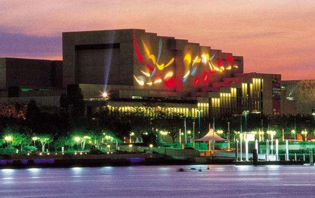 昆士蘭文化中心 Queensland Cultural Centre 