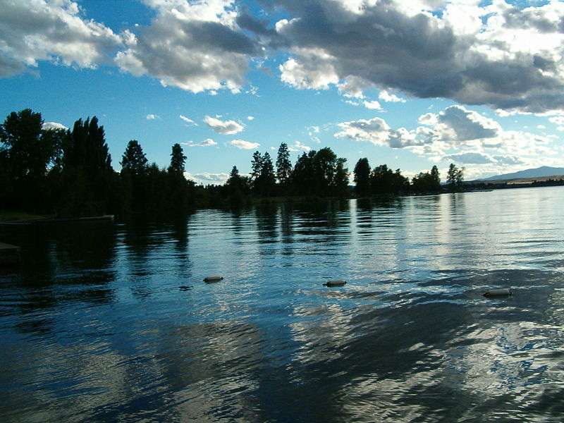 弗拉特黑德湖 Flathead Lake 