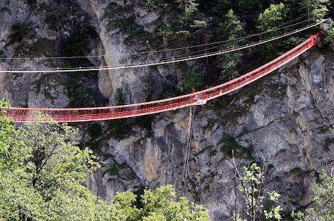 尼歐克大橋 Niouc Bridge 