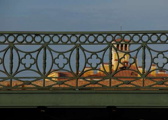 綠橋 Green Bridge Saint Petersburg 