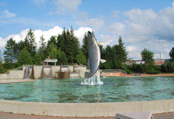 三文魚雕塑 Salmon Sculpture 