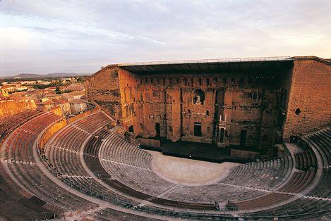 奧朗日古羅馬劇場和凱旋門 Roman Theatre and its Surroundings and the 