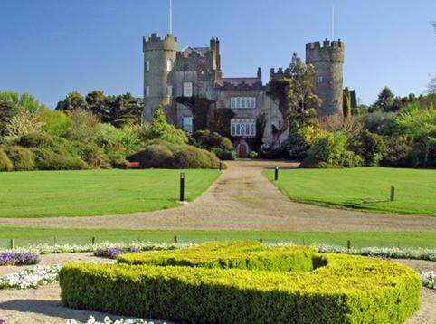 馬拉海德城堡 Malahide Castle 