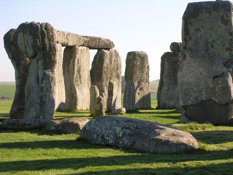 “巨石陣”埃夫伯裡及周圍的巨石遺跡 Stonehenge Avebury and Associated Sites 