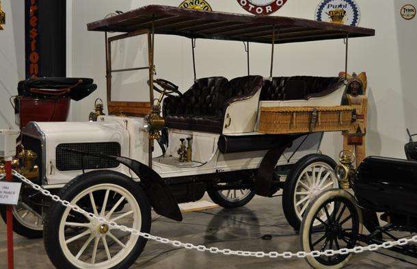 圖珀洛汽車博物館 Tupelo Automobile Museum 