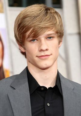 盧卡斯·提爾 Lucas Till Lucas Daniel Till