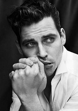 羅伯·詹姆斯-克裡爾 Rob James-Collier 