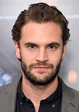 湯姆·巴特曼 Tom Bateman 