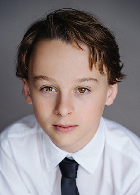 瓦耶特·奧萊夫 Wyatt Oleff 