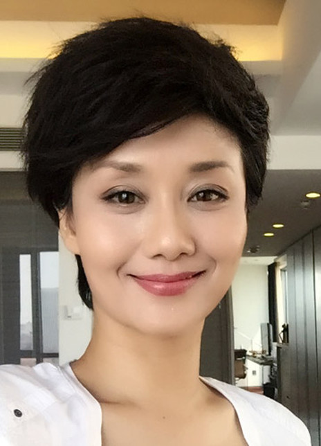 李穎 Ying Li 