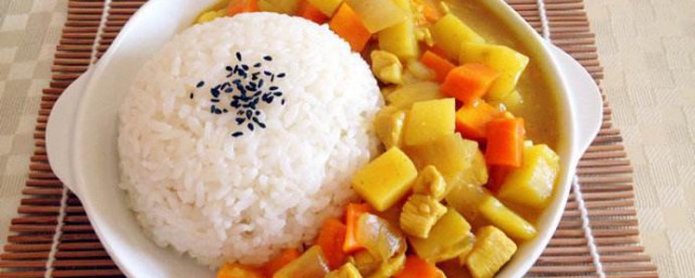 咖喱飯怎樣做 咖喱飯做法介紹