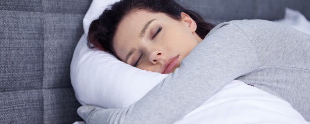 如果晚上夢見前任是什麼含義呢 如果晚上夢見前任的含義