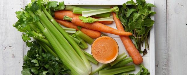 芹菜土豆絲怎麼炒好吃 芹菜土豆絲如何炒好吃