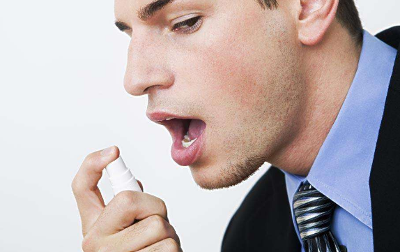 男性口臭的治療方法有哪些