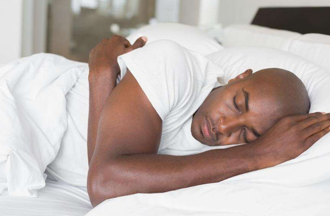 夏季男性睡眠需要註意的事項有哪些
