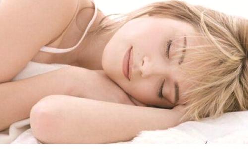 女性失眠危害健康 註意保持充足睡眠