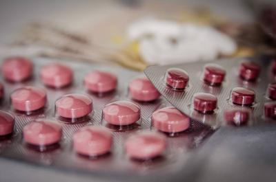 hiv患者有梅毒怎麼治療