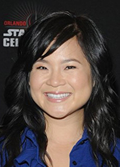 凱莉·瑪麗·陳 Kelly Marie Tran 凱莉瑪麗陳 Trần Loan