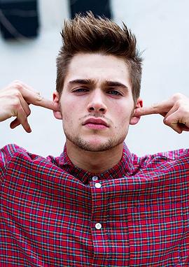 迪倫·斯派比利 Dylan Sprayberry 